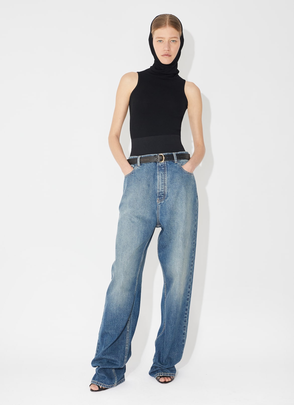 Crop hooded top ALAÏA BLACK CROP HOODED TOP